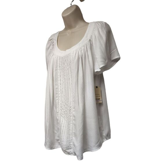 St. John’s Bay Short Sleeve Blouse Color White Size LP - Picture 2 of 8